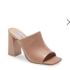 STEVE MADDEN Tule Block Heel Sandal In Blush Leather